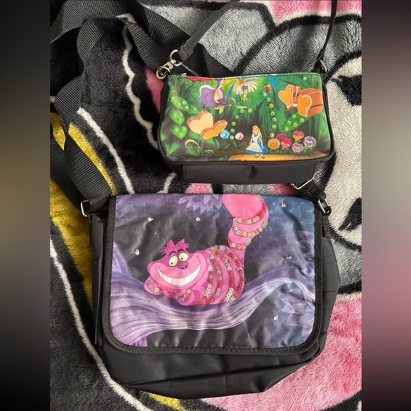 Hot Topic Other - Disney Alice in wonderland Cheshire Cat purse set mini bag set of 2
